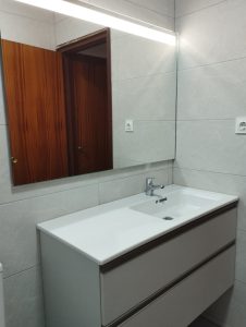 Reforma de lavabo en Cornella