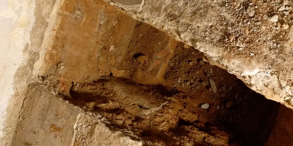 Colocación de un ascensor Empresa de reformas en Cornellà de Llobregat
